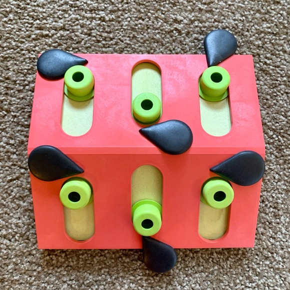 Melon Madness Puzzle & Play by Petstages - Picture 8 of 8